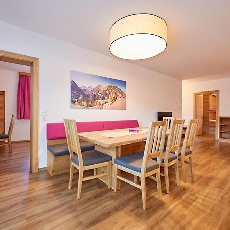Bergfink apartments Flachau Buitenkant foto