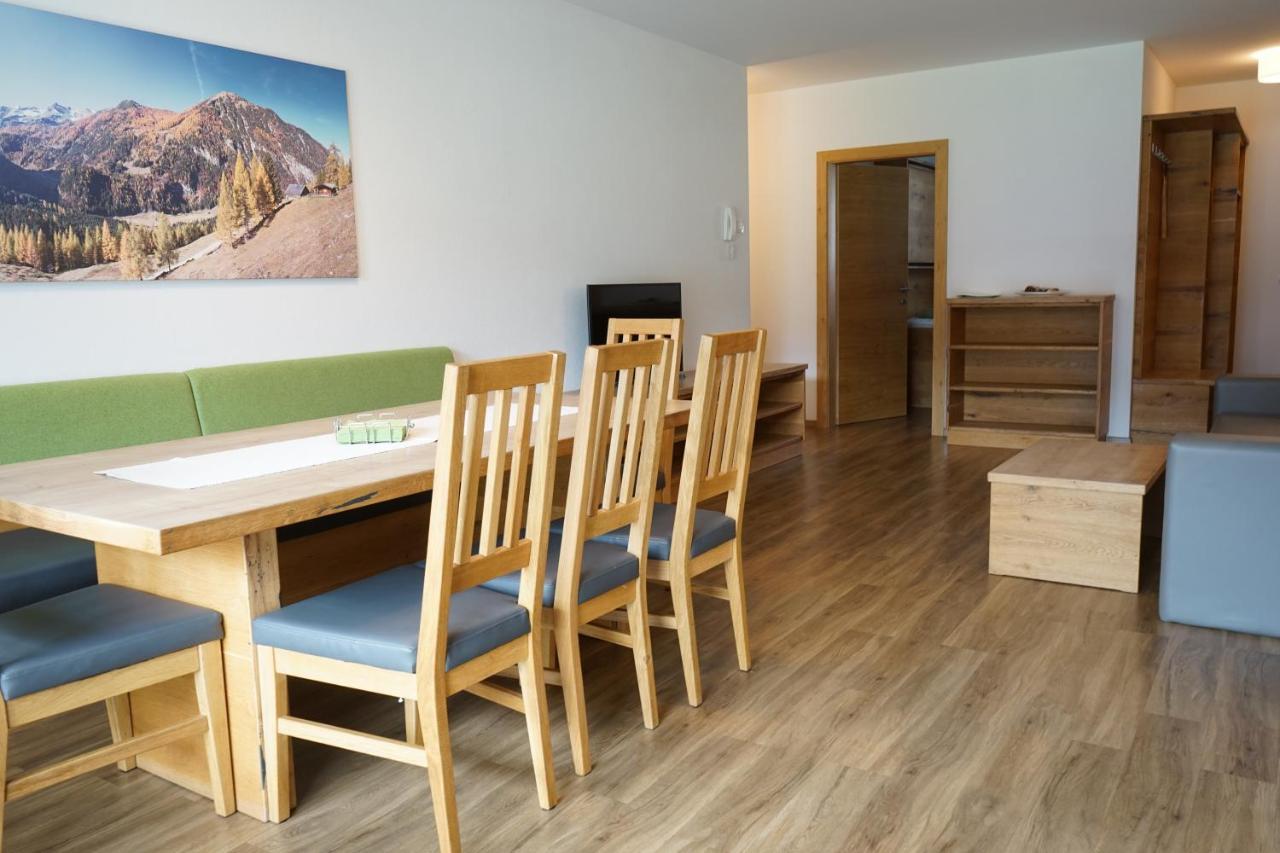 Bergfink apartments Flachau Buitenkant foto